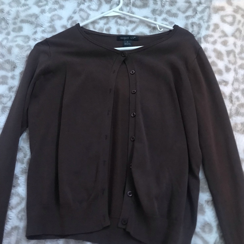 Sweater pull over